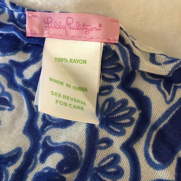 Lilly Pulitzer Riley Infinity Loop Scarf with Pink Tassels - Picture 2 of 4